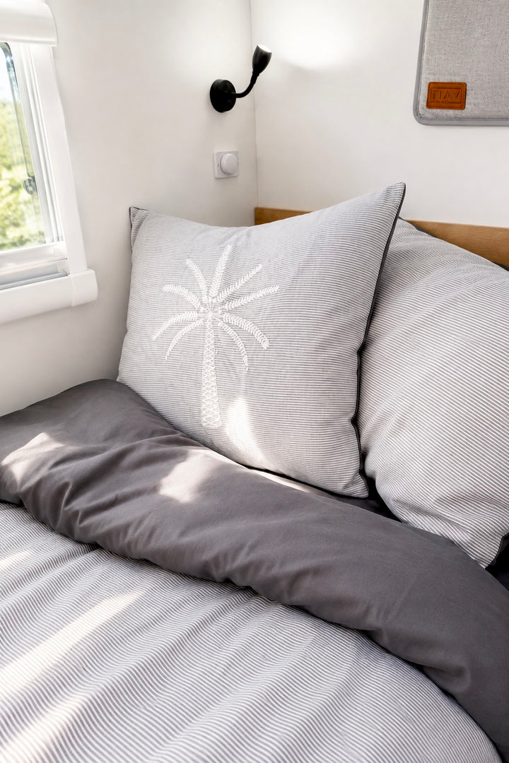 TIAV STAY PUT DOONA SET - BUNK