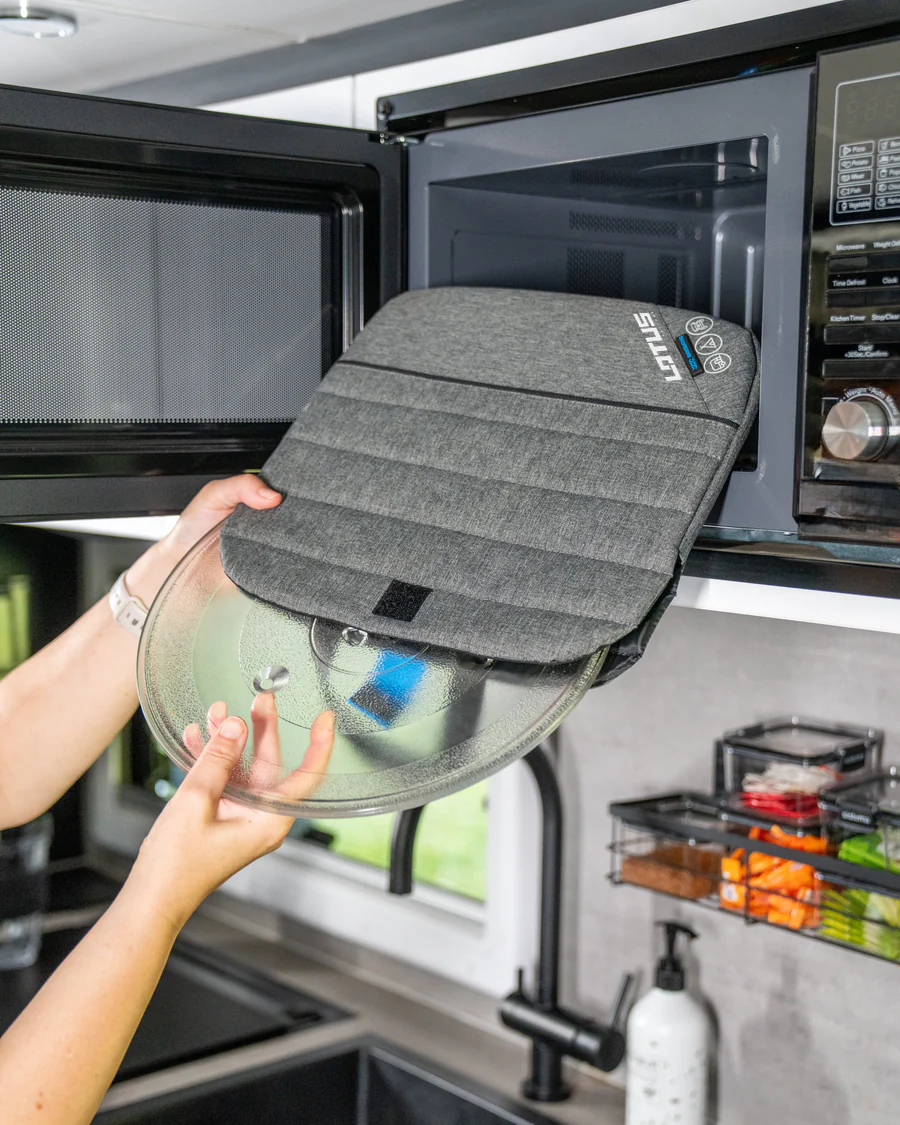 TREAT YOUR LOTUS BUNDLE